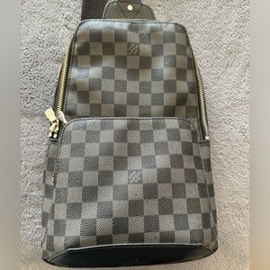 Louis Vuitton Damier Graphite Avenue Slingbag